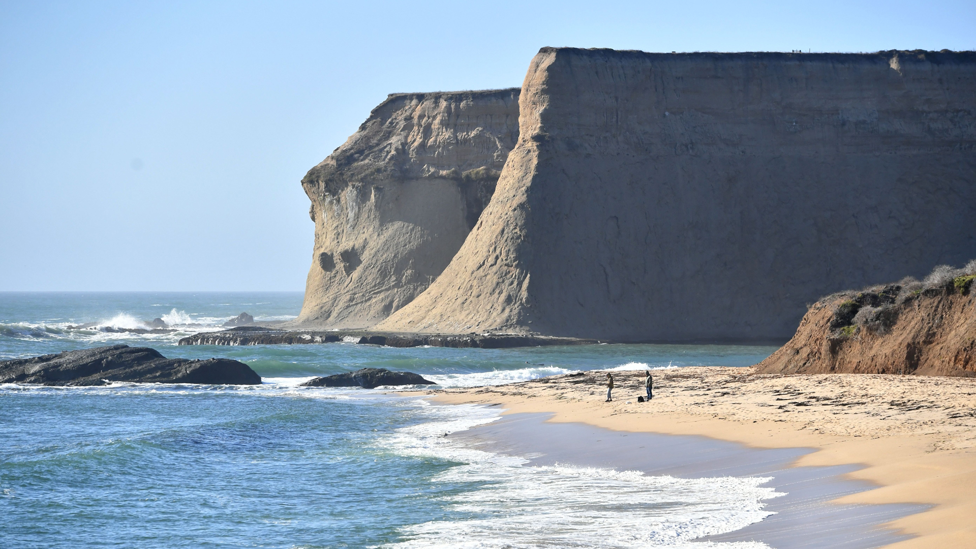 Martin's Beach in Half Moon Bay is seen in a photo from September 19, 2018. (Credit: JOSH EDELSON/AFP/Getty Images)