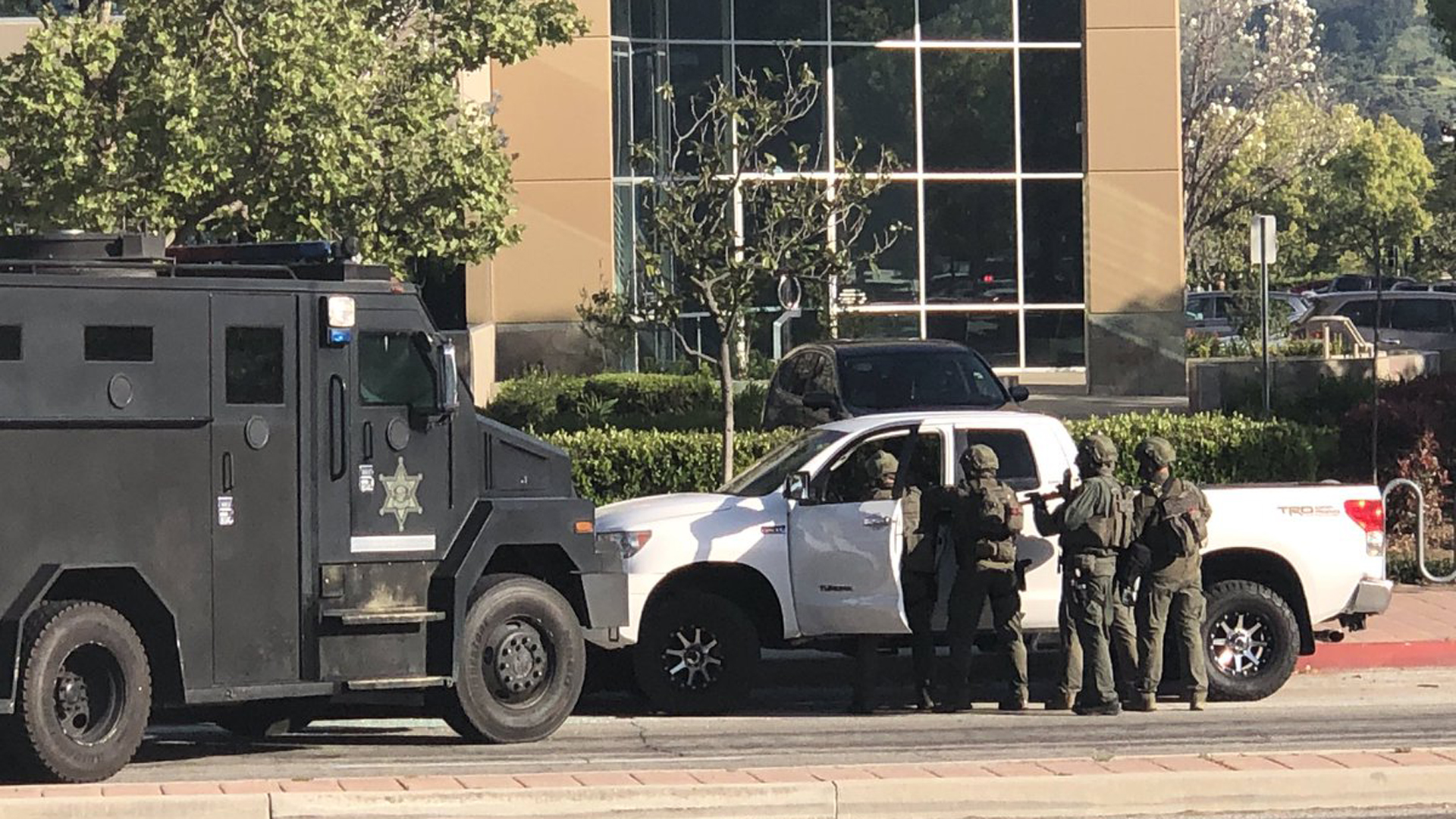 A SWAT team responded to the scene of a barricaded bank robbery suspect inside a vehicle in Rancho Santa Margarita on April 19, 2019. The suspect was ultimately found dead. (Credit: Orange County Sheriff's Department)