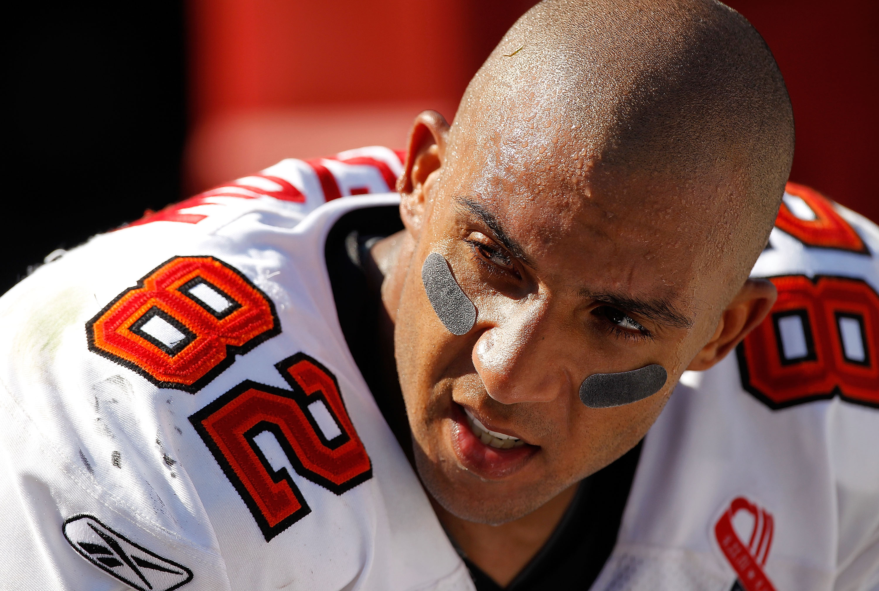 Kellen Winslow plays for the Tampa Bay Buccaneers in a match against Detroit Lions at Raymond James Stadium on Sept. 11, 2011 in Tampa, Florida. (Credit: Mike Ehrmann/Getty Images)