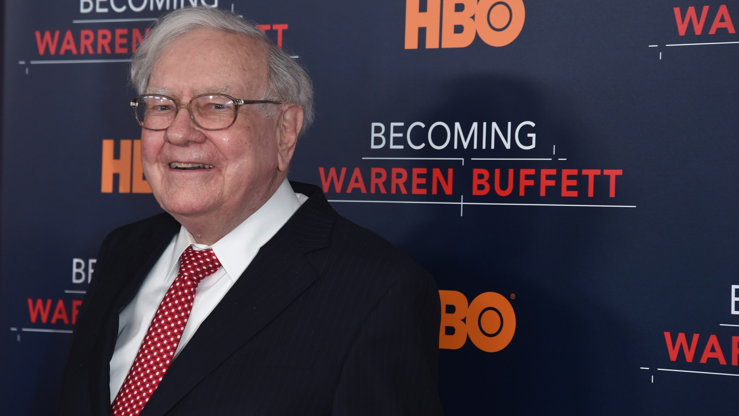 Warren Buffett attends 'Becoming Warren Buffett' World Premiere at The Museum of Modern Art on Jan. 19, 2017, in New York City. (Credit: Jamie McCarthy/Getty Images)