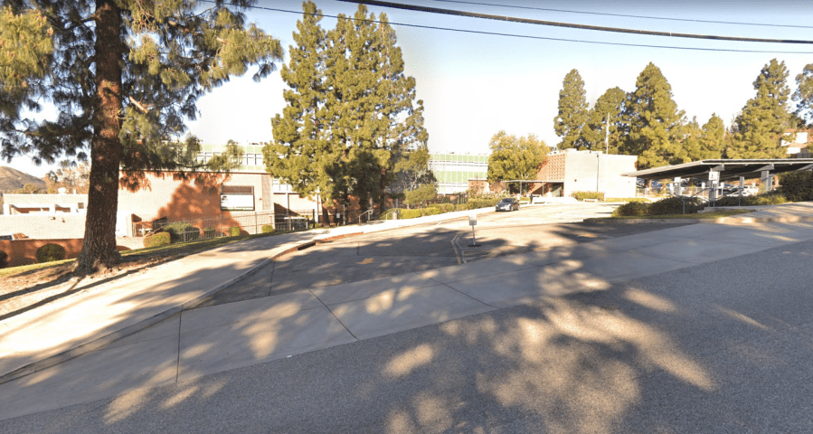 Clark Magnet High School, which part of the Glendale Unified School District, appears in a Google Maps image.