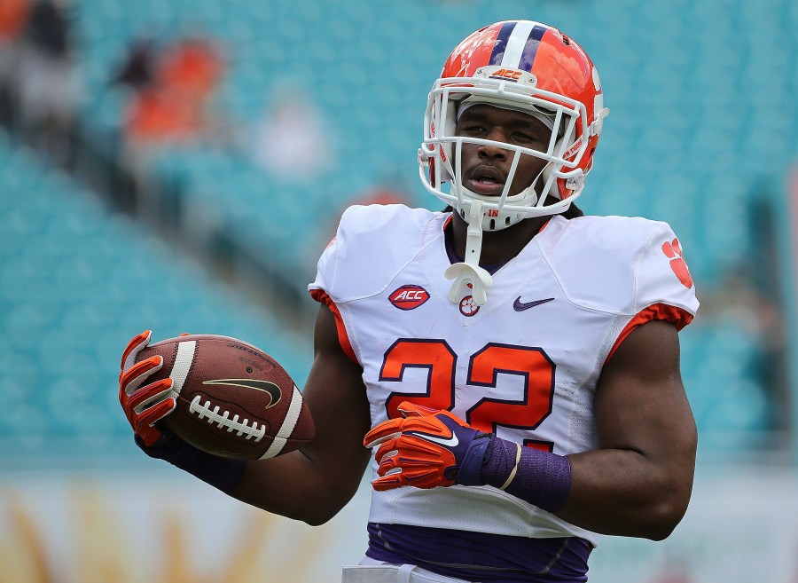 Tyshon Dye of the Clemson Tigers warms up during a game against the Miami Hurricanes at Sun Life Stadium on Oct. 24, 2015, in Miami Gardens, Florida. (Credit: Mike Ehrmann/Getty Images)