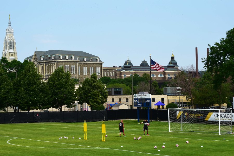 General view of the University of Illinois in Chicago as Chile's national soccer team attends a training session on June 20, 2016. (Credit: Alfredo Estrella / AFP / Getty Images)