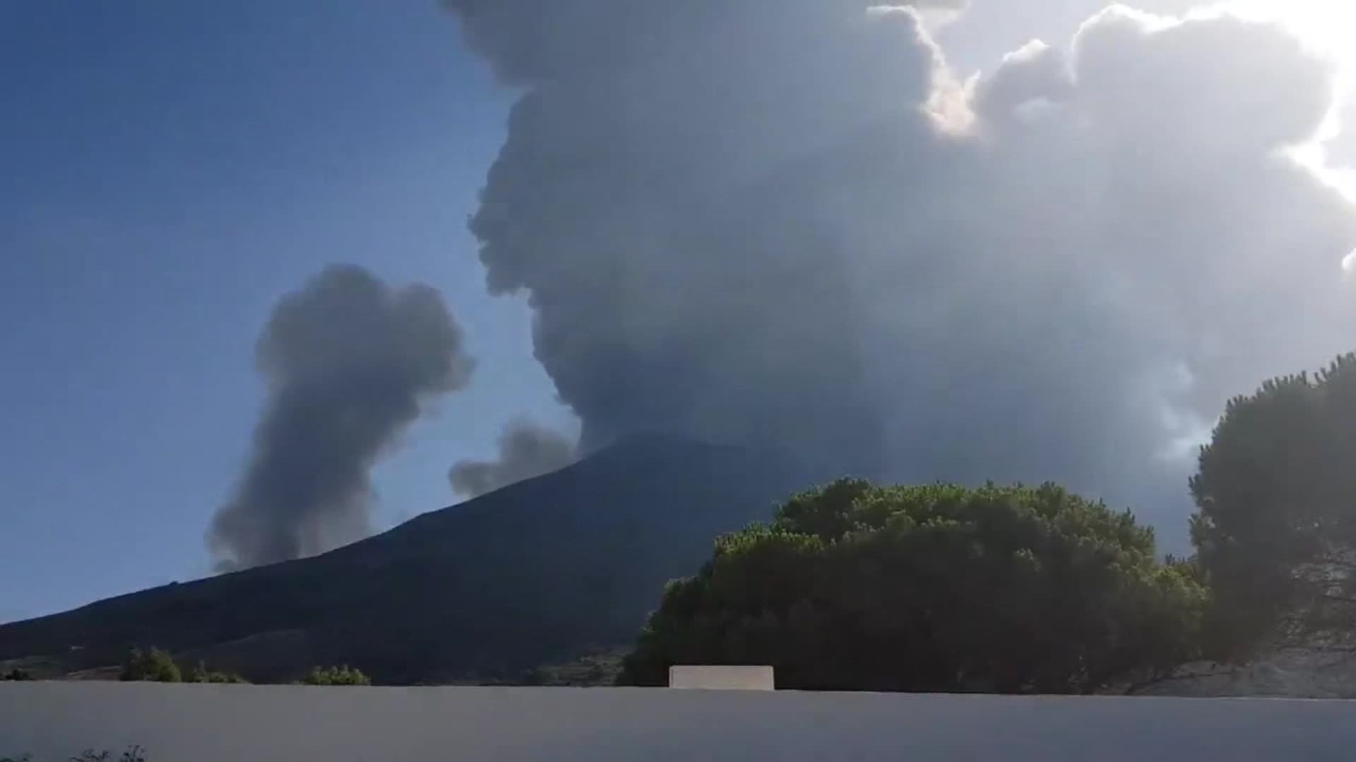 A volcanic eruption occurred on the Italian island of Stromboli on Wednesday afternoon. (Credit: Demi Cerveau)