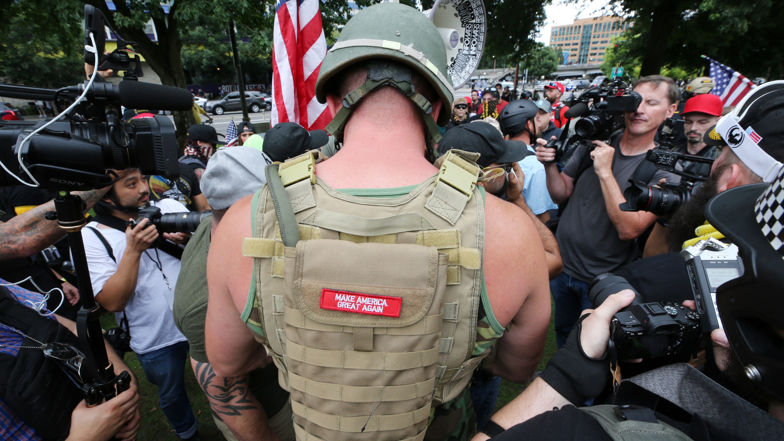 Far-right groups hold a rally at the Tom McCall Waterfront Park on Aug. 17, 2019 in Portland, Oregon. (Credit: Karen Ducey/Getty Images)