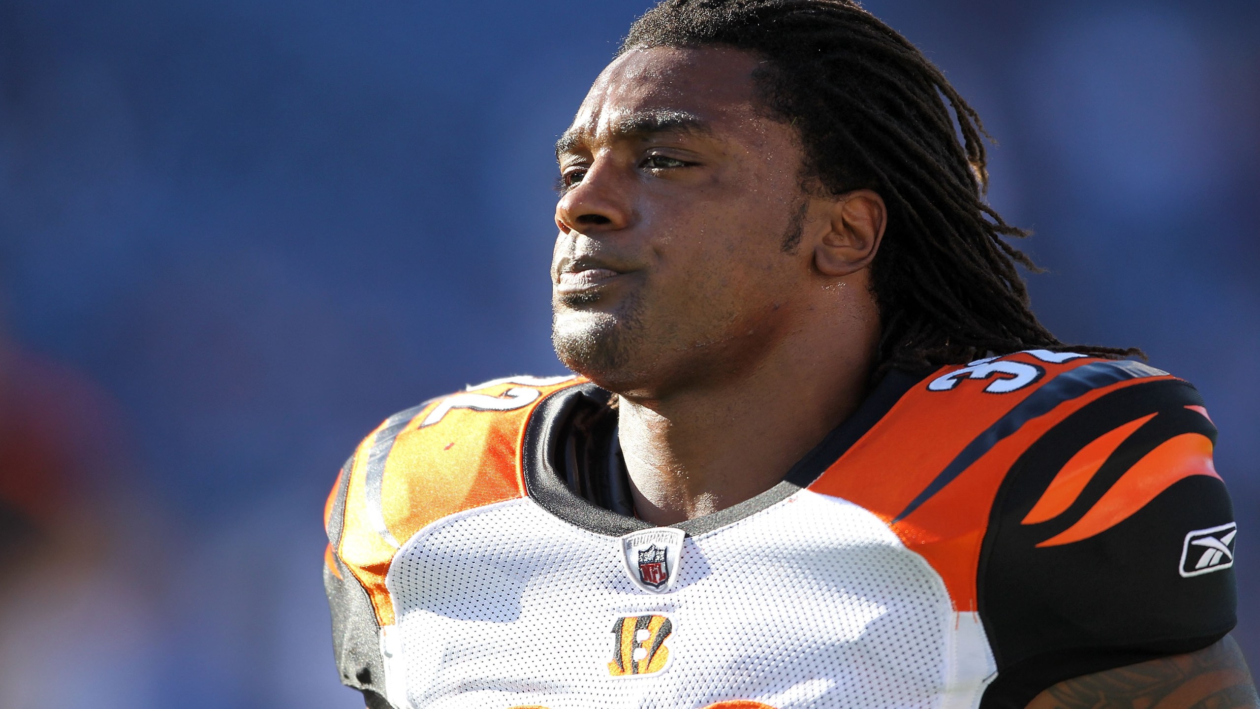 Cedric Benson appears before an NFL match between the Cincinnati Bengals and the Tennessee Titans at LP Field on Nov. 6, 2011 in Nashville, Tennessee. (Credit: Andy Lyons/Getty Images)