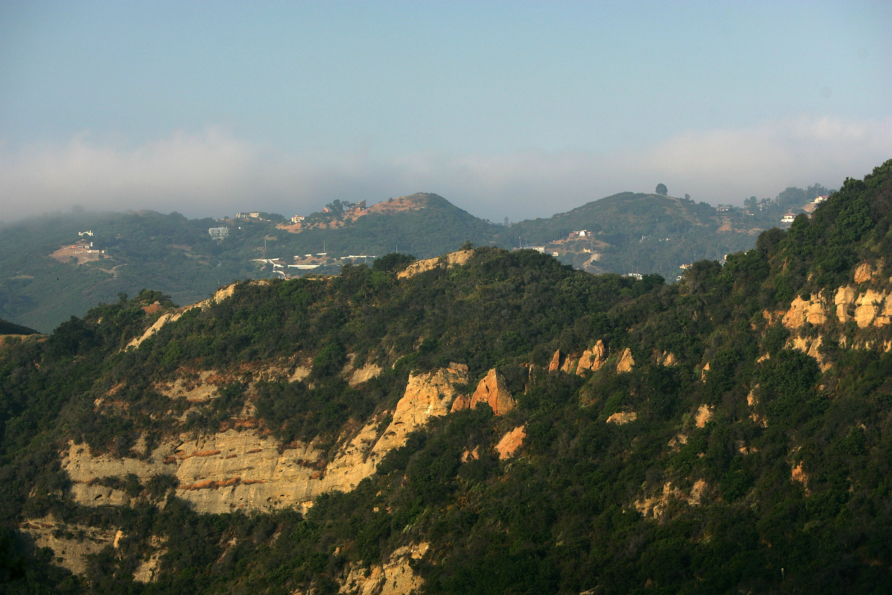 The hills above Santa Ynez Canyon in Topanga State Park are seen on May 21, 2008. (Credit: David McNew/Getty Images)