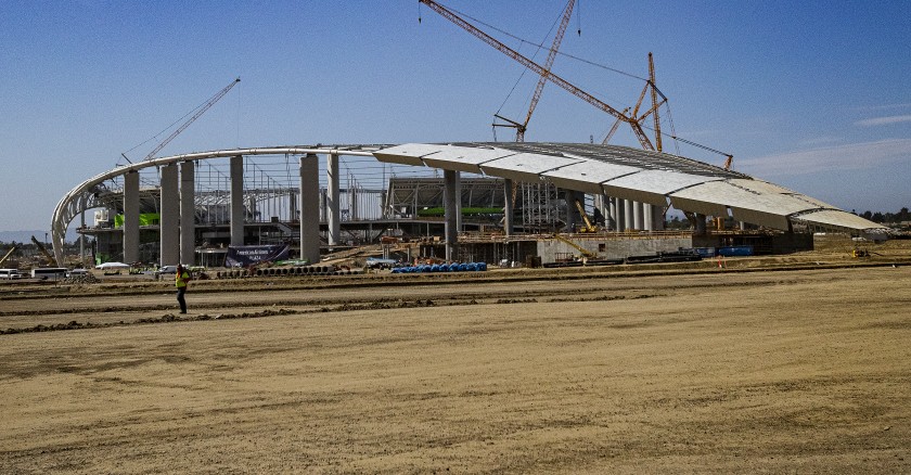 The future home of the Rams and Chargers in Inglewood, is seen on Aug. 6, 2019. (Credit: Gina Ferazzi / Los Angeles Times)