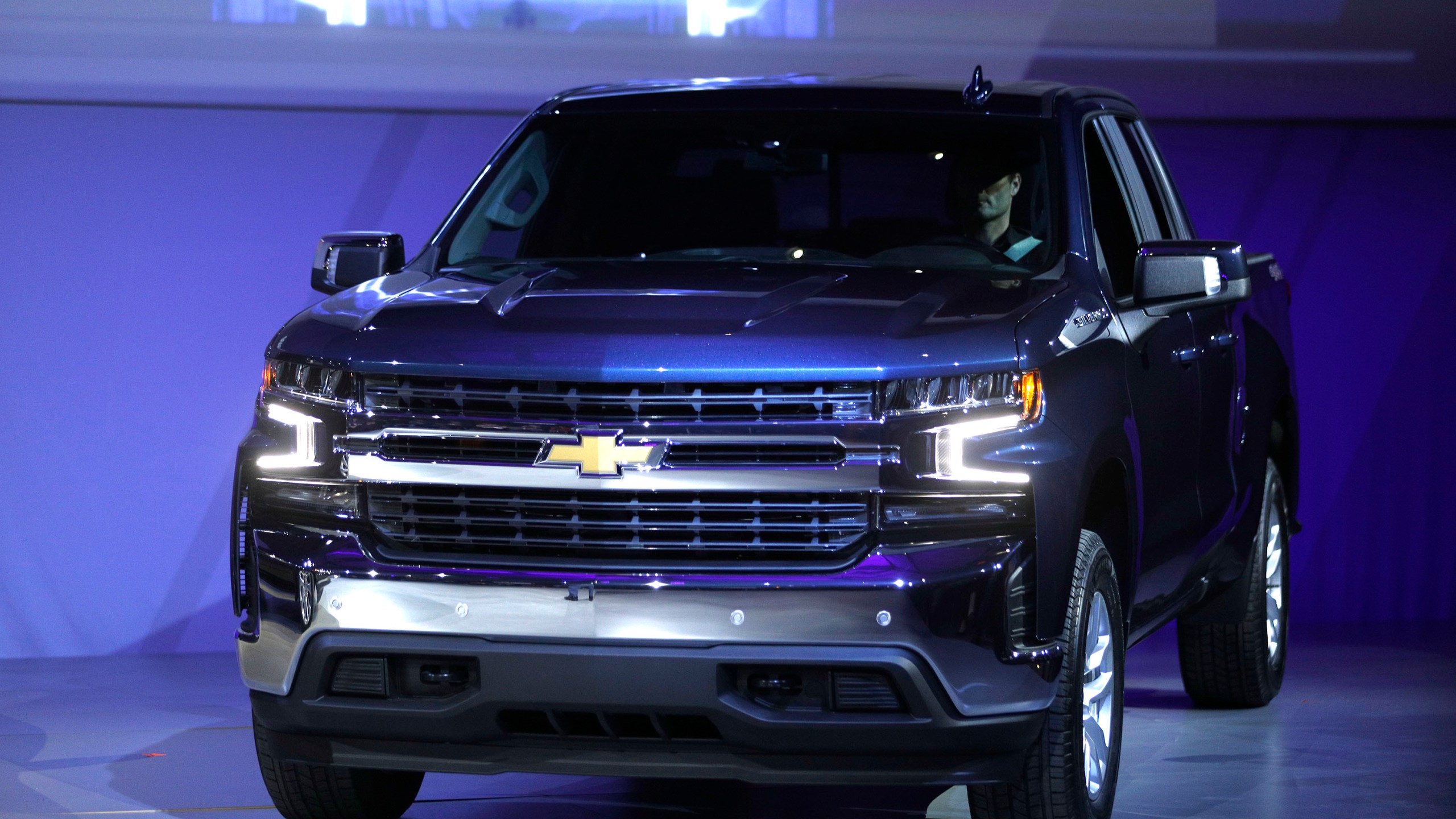 The Chevrolet Silverado 1500 is seen at the 2018 North American International Auto Show on Jan. 13, 2018, in Detroit, Michigan. (Credit: Bill Pugliano/Getty Images)