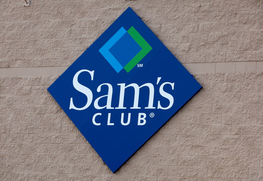 A sign hangs on the side of a Sam's Club store Jan. 12, 2010 in Rolling Meadows, Illinois. (Credit: Scott Olson/Getty Images)