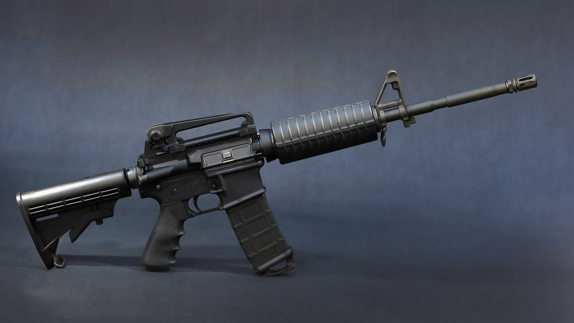 In this photo illustration a Rock River Arms AR-15 rifle is seen on December 18, 2012 in Miami, Florida. (Credit: Joe Raedle/Getty Images)