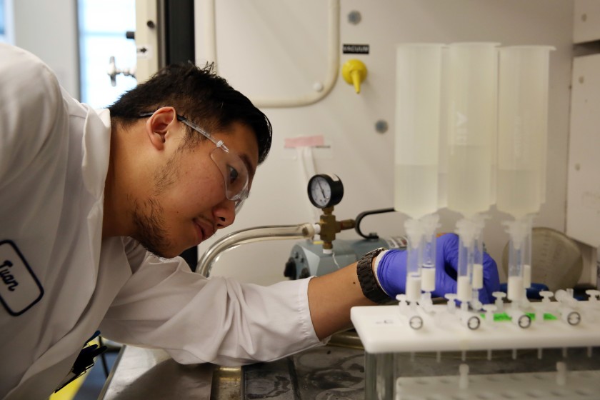 A machine tests surface water for PFAS compounds at the Orange County Water District.(Credit: Dania Maxwell / Los Angeles Times)