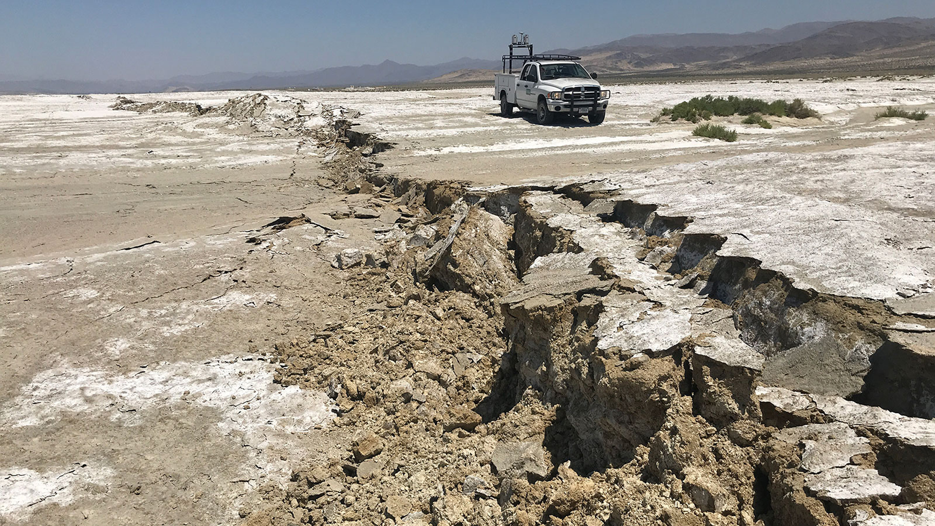 A USGS Earthquake Science Center Mobile Laser Scanning truck scans the surface rupture near the zone of maximum surface displacement of the magnitude 7.1 earthquake that struck the Ridgecrest area. (Credit: Ben Brooks / U.S. Geological Survey)