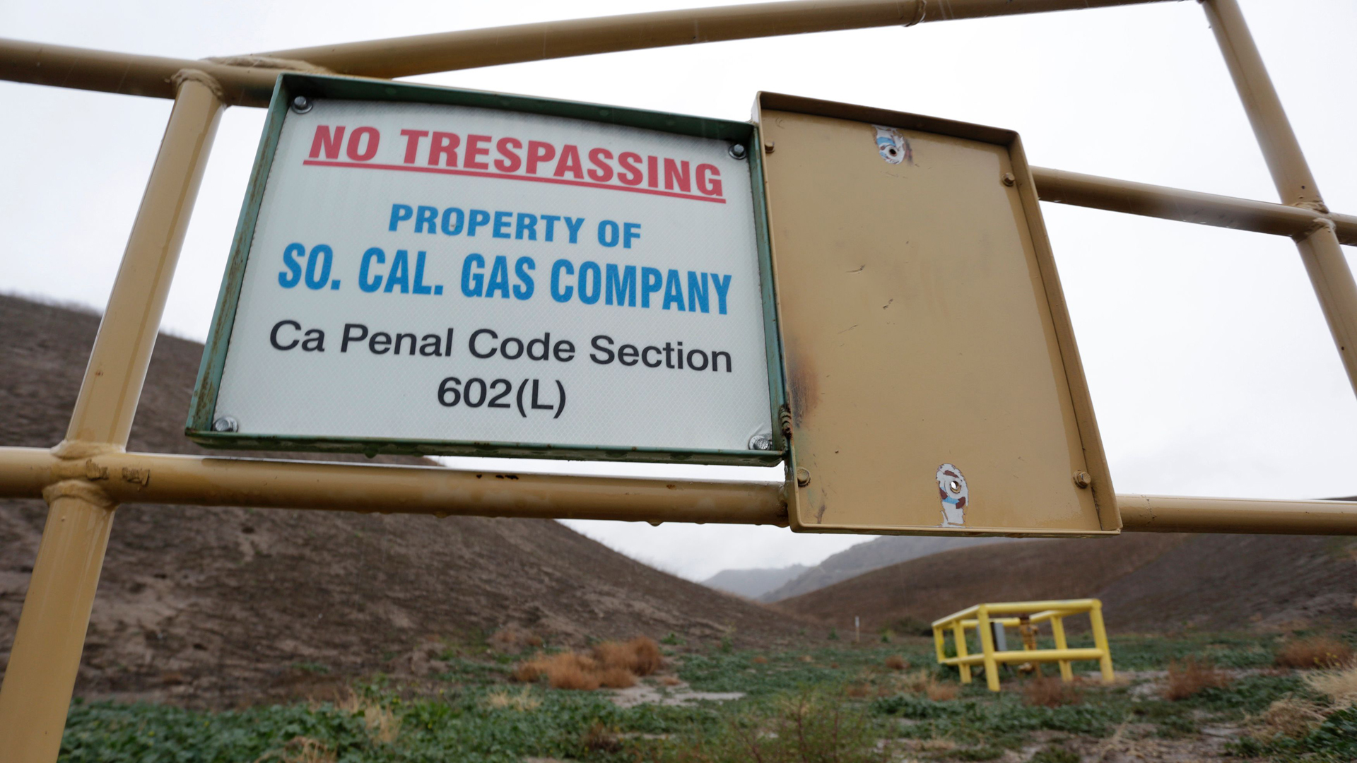 A sign marking the boundary of the Aliso Canyon storage facility is pictured in Porter Ranch on January 6, 2016. (Credit: JONATHAN ALCORN/AFP/Getty Images)