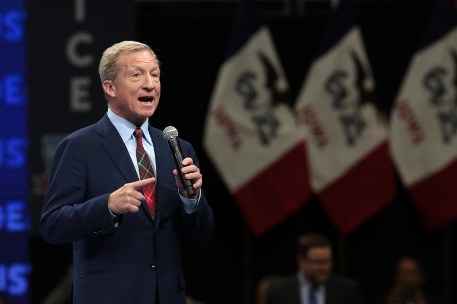 Democratic presidential candidate philanthropist Tom Steyer speaks at the Liberty and Justice Celebration at the Wells Fargo Arena on Nov. 1, 2019, in Des Moines, Iowa. (Credit: Scott Olson/Getty Images)