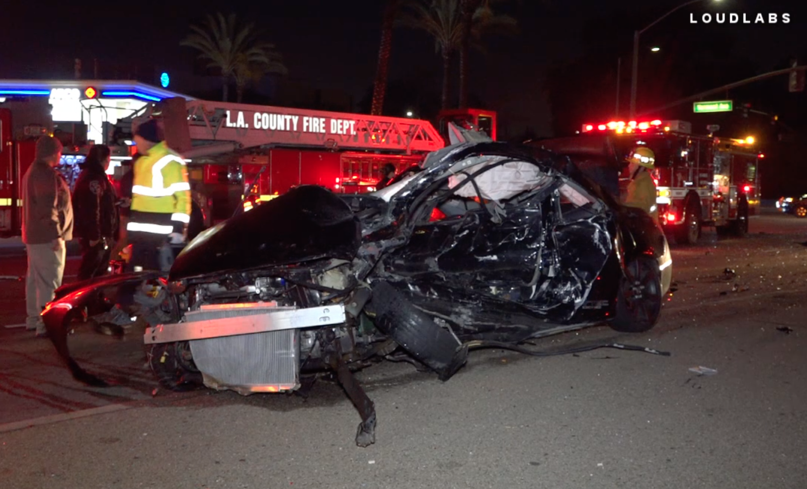 A deadly collision in Gardena left a vehicle mangled on Dec. 29, 2019. (Credit: Loudlabs)