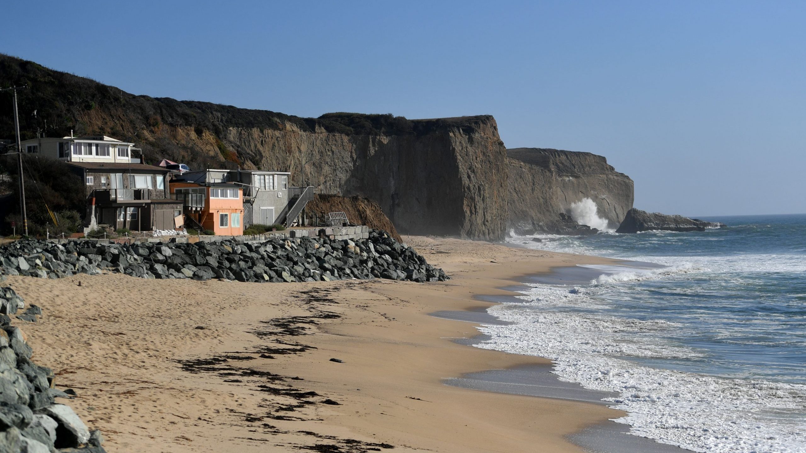 Martin's Beach is seen in Half Moon Bay on Sept. 19, 2018. (Credit: JOSH EDELSON/AFP via Getty Images)