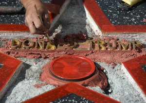 Donald Trump's Hollywood Walk of Fame star is repaired after it was vandalized, Oct. 26, 2016. (Credit: Kevork Djansezian / Getty Images)