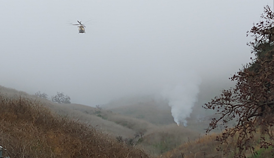 A brush fire is seen on a hillside in Calabasas following the helicopter crash that killed Kobe Bryant and eight others in Calabasas on Jan. 26, 2020. (Credit: Los Angeles County Sheriff's Department)