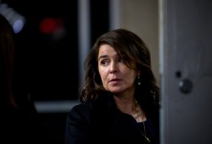 Actress Annabella Sciorra arrives in Manhattan Criminal Court on Jan. 23, 2020  in New York City. (Credit: JOHANNES EISELE/AFP via Getty Images)