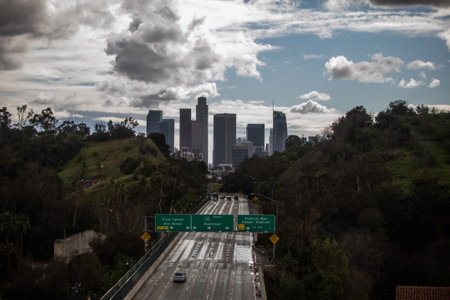 A nearly empty 110 Freeway is seen near downtown Los Angeles on March 19, 2020. (Credit: Apu Gomes / AFP / Getty Images)