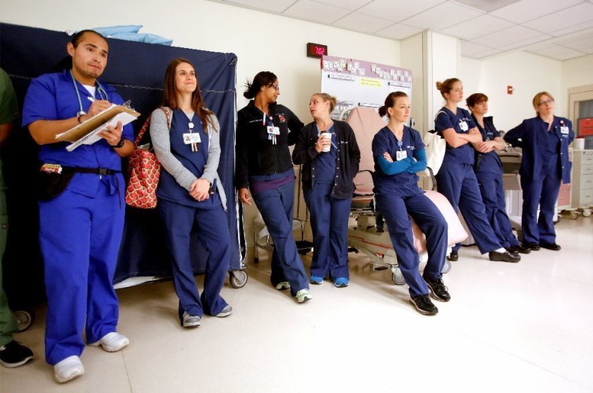 Nursing students and instructors await a shift change in the intensive care unit at UCLA Medical Center in Santa Monica in 2014.(Mel Melcon / Los Angeles Times)