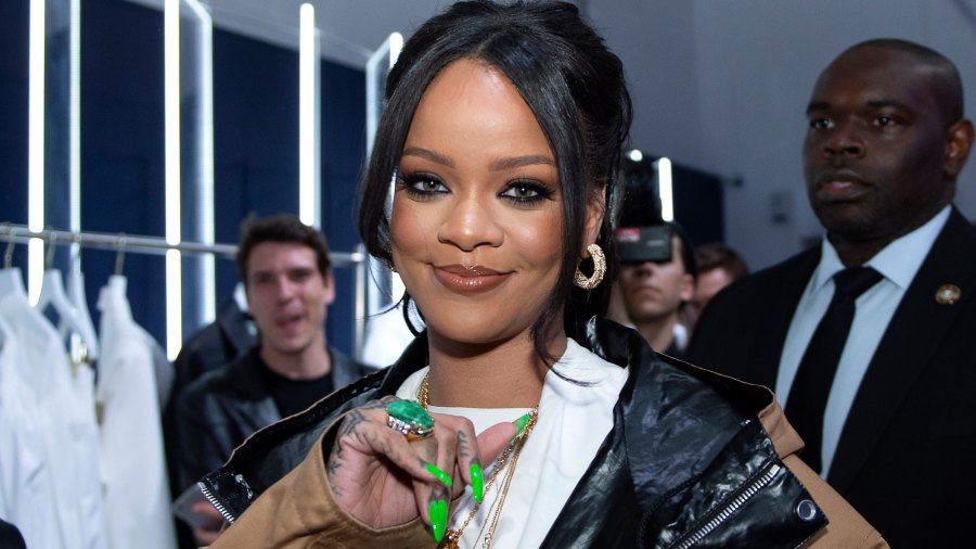  Rihanna attends the Fenty Exclusive Preview  on May 23, 2019 in Paris, France. ( Aurelien Meunier/Getty Images For Fenty)