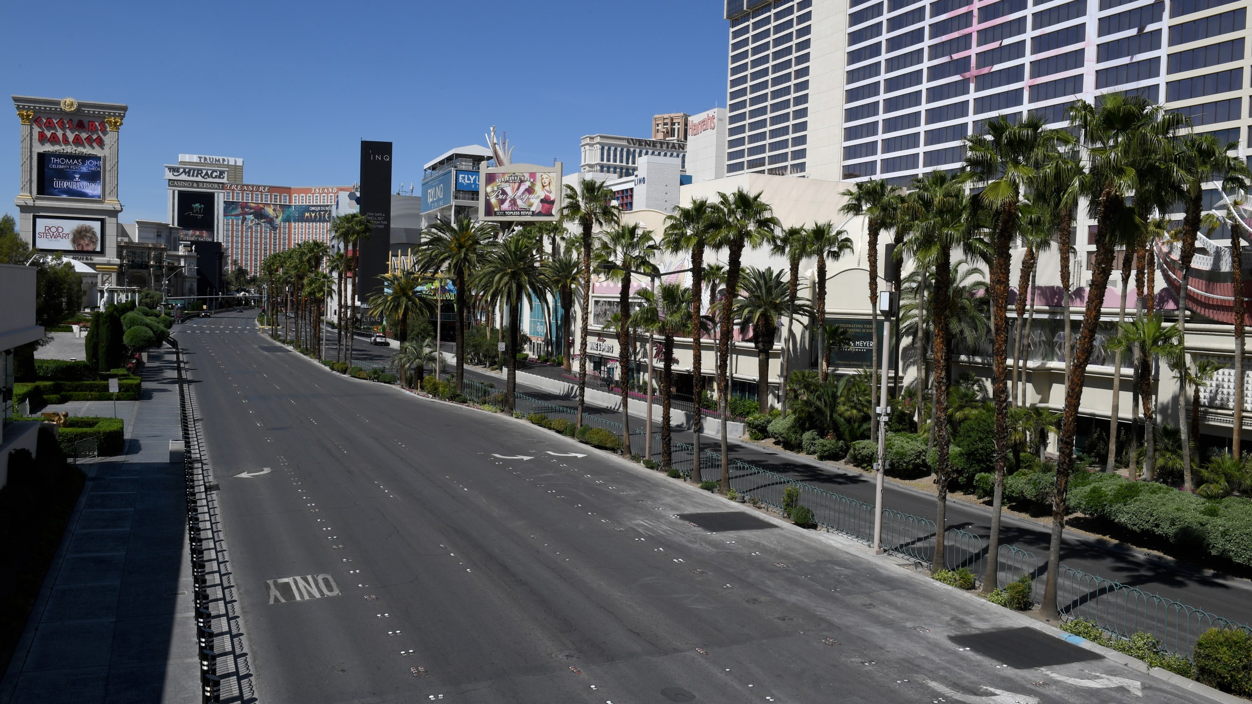 A view of the Las Vegas Strip between Caesars Palace and Flamingo Las Vegas shows almost no vehicle or pedestrian traffic as the coronavirus continues to spread across the U.S. on April 24, 2020. (Ethan Miller/Getty Images)