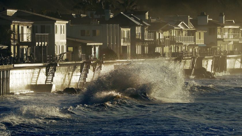 High surf near homes along Faria Beach in Ventura County is seen in an undated photo. (Al Seib / Los Angeles Times)