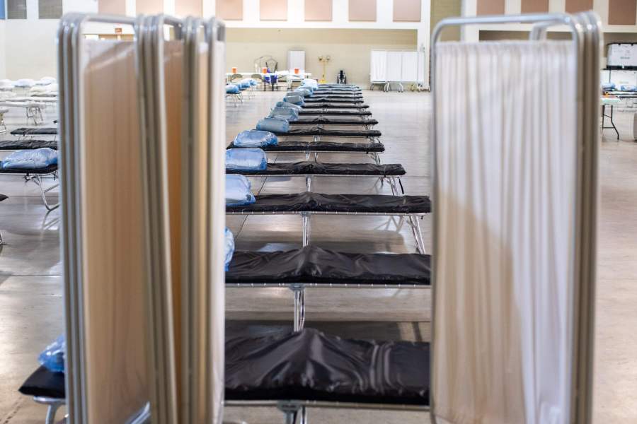 A temporary hospital set up by members of the California National Guard is seen in Indio on March 29, 2020. (Credit: Apu Gomes / AFP / Getty Images)