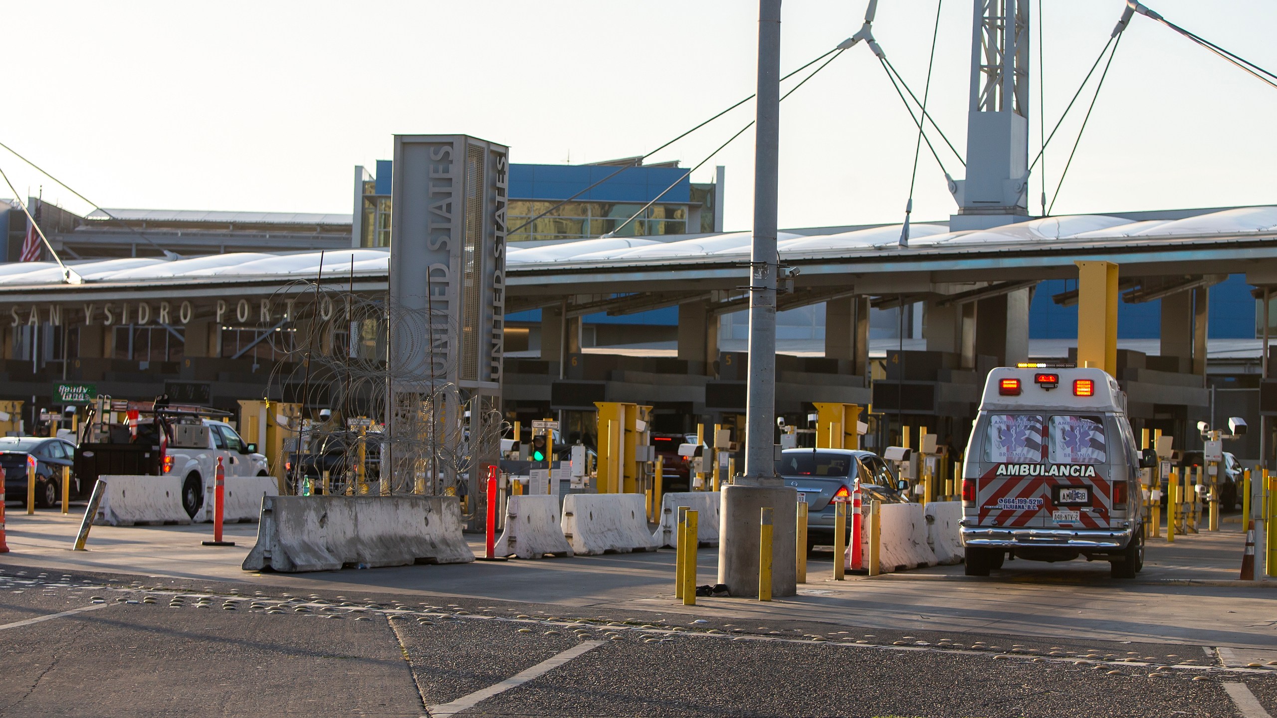 An ambulance crosses the San Ysidro sentry box border crossing in Tijuana on April 27, 2020. (Francisco Vega / Getty Images)