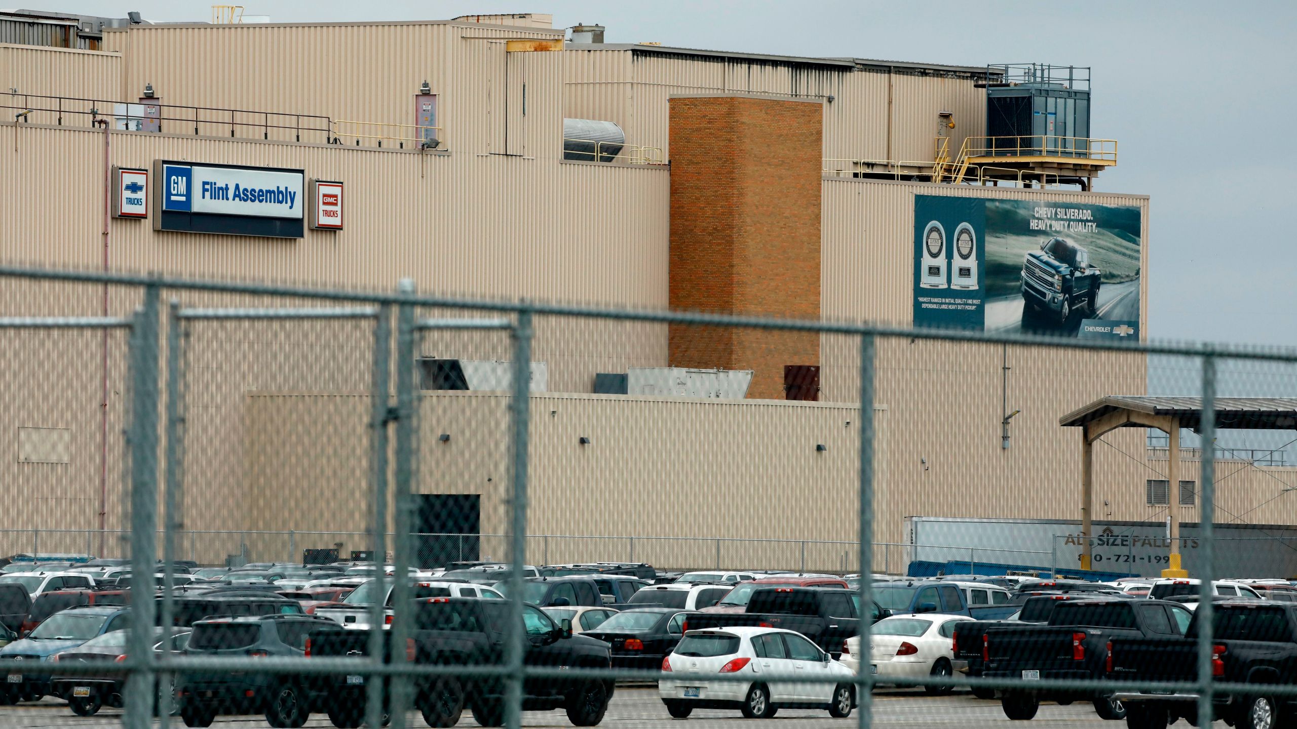 The General Motors Flint Assembly plant is viewed on May 18, 2020 in Flint, Mich. (JEFF KOWALSKY/AFP via Getty Images)