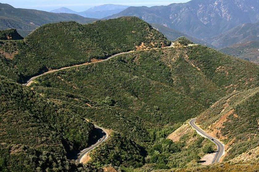 Highway 33 winds through the mountains of the Los Padres National Forest in Ventura County in this undated photo.(Michael Robinson Chavez / Los Angeles Times)