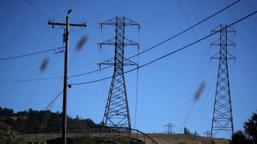 A view of power lines during a Pacific Gas and Electric (PG&E) public safety power shutoff on November 20, 2019 in Santa Rosa, California. PG&E has cut power to over 450,000 residents throughout Northern California as extremely windy and dry conditions are increasing the risk of catastrophic wildfires. (Justin Sullivan/Getty Images)