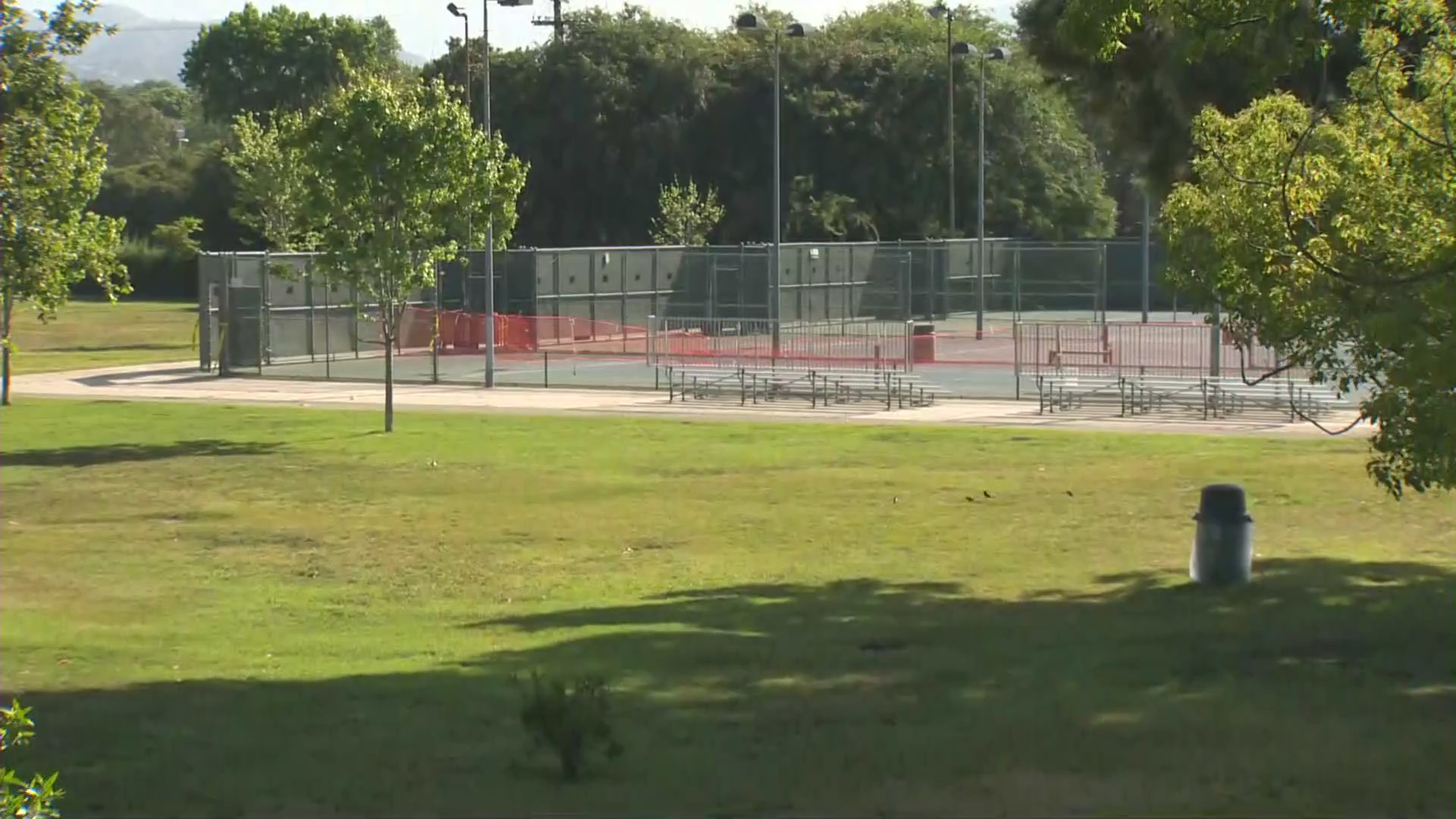 The tennis courts at Griffith Park are seen on May 15, 2020. (KTLA)