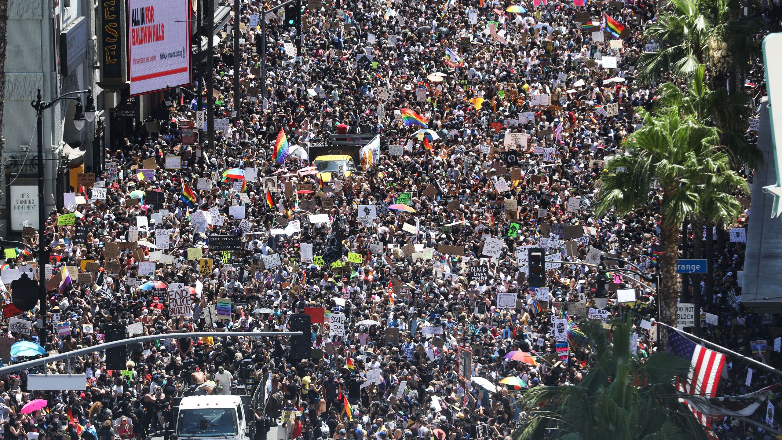 Protesters crowd Hollywood Boulevard during the All Black Lives Matter solidarity march on June 14, 2020. (Mario Tama/Getty Images)