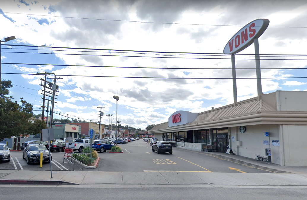 A grocery store parking lot in the 4000 block of Laurel Canyon Boulevard in Studio City is shown in a Street View image from Google Maps.