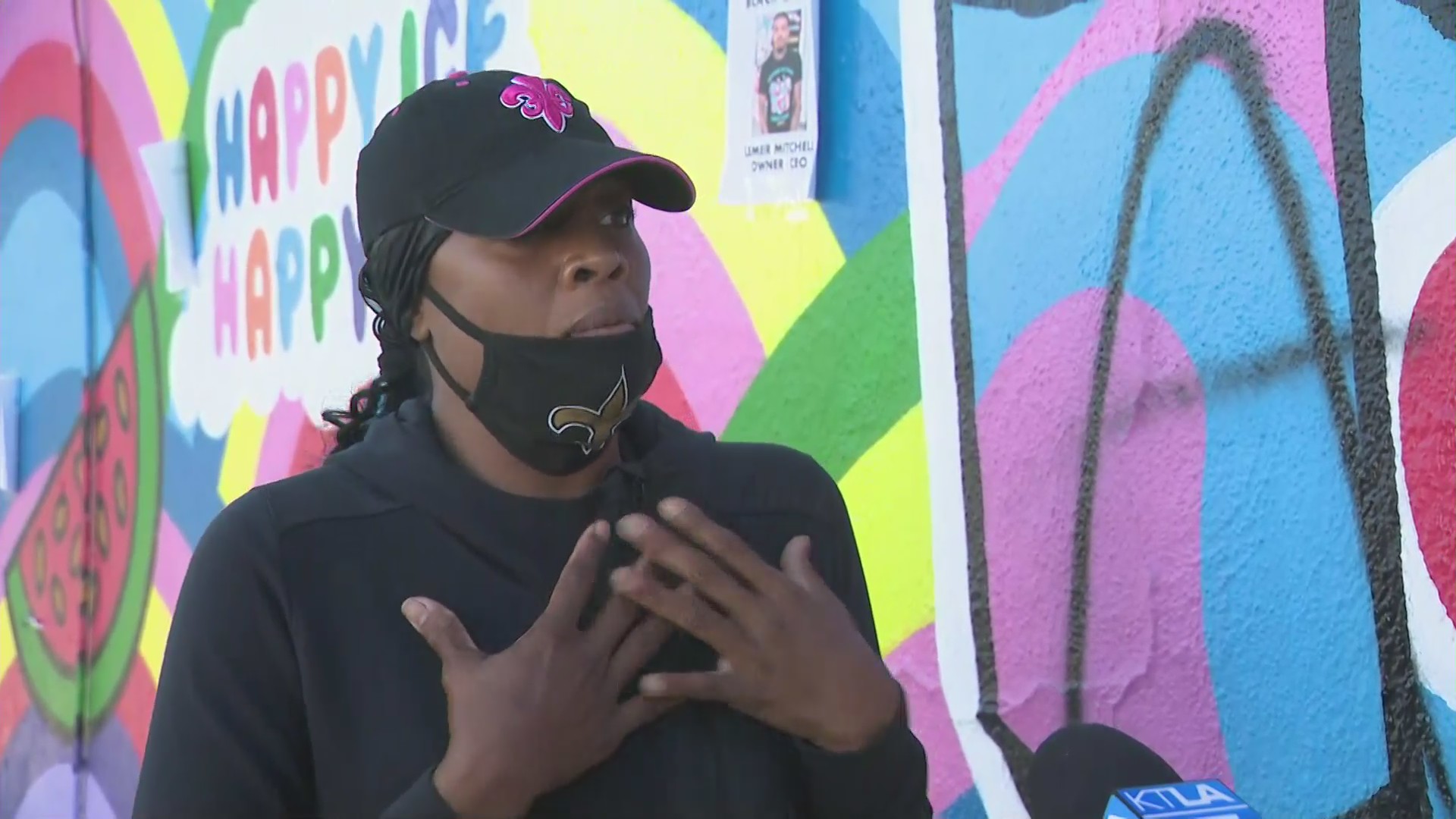 Zenda Mitchell Abbott speaks in the Fairfax District on June 1, 2020, as the neighborhood recovered from protests that ended in looting and violence. (KTLA)