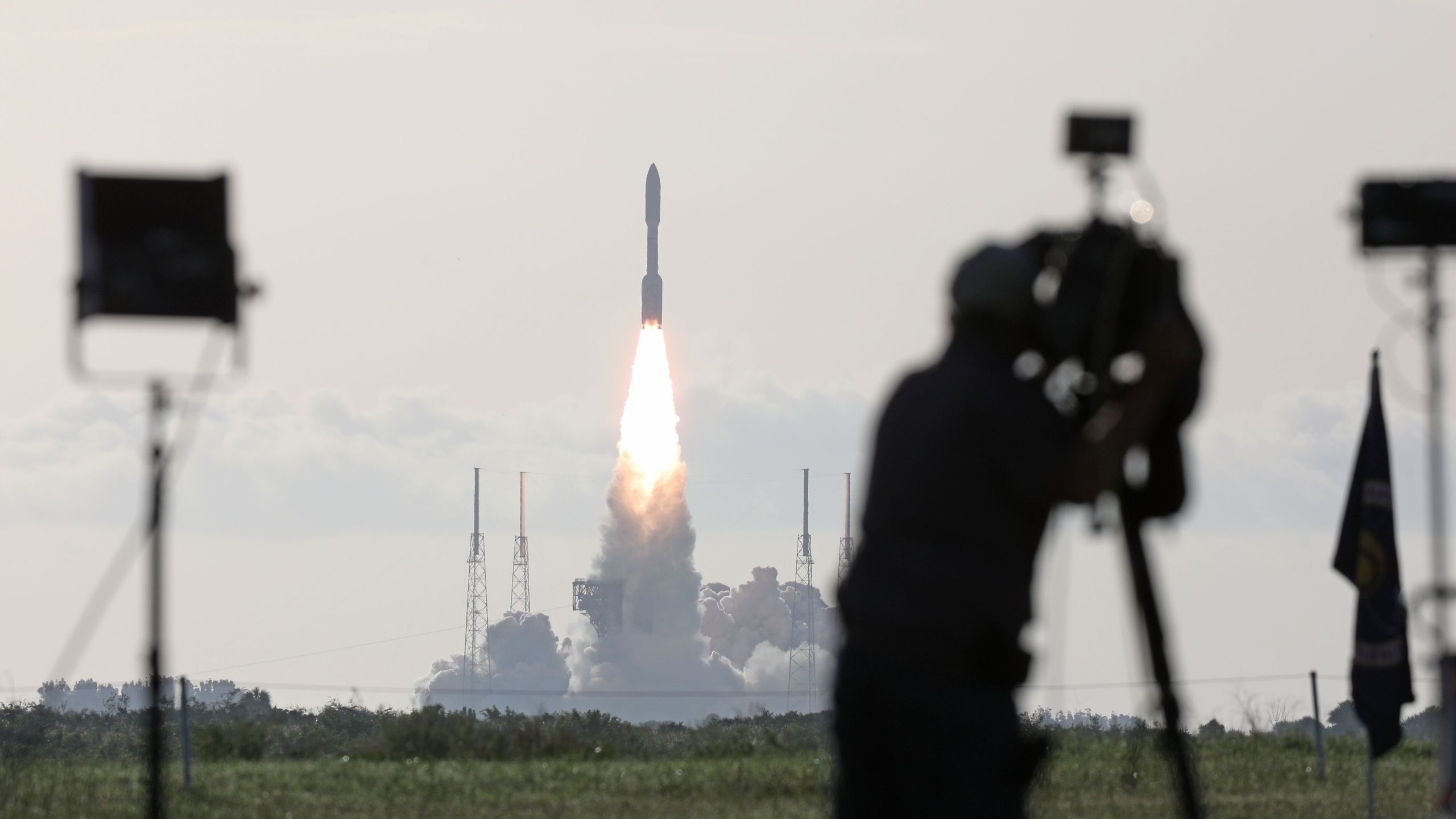 An Atlas V rocket with the Perseverance rover lifts off from Launch Complex 41 at Cape Canaveral Air Force Station in Florida on July 30, 2020. (GREGG NEWTON/AFP via Getty Images)