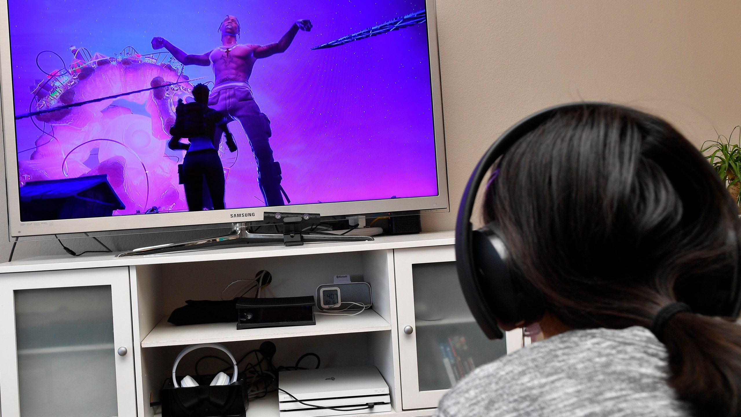 A 15 year-old plays Fortnite featuring Travis Scott Presents: Astronomical on April 23, 2020, in Los Angeles. (Frazer Harrison/Getty Images)