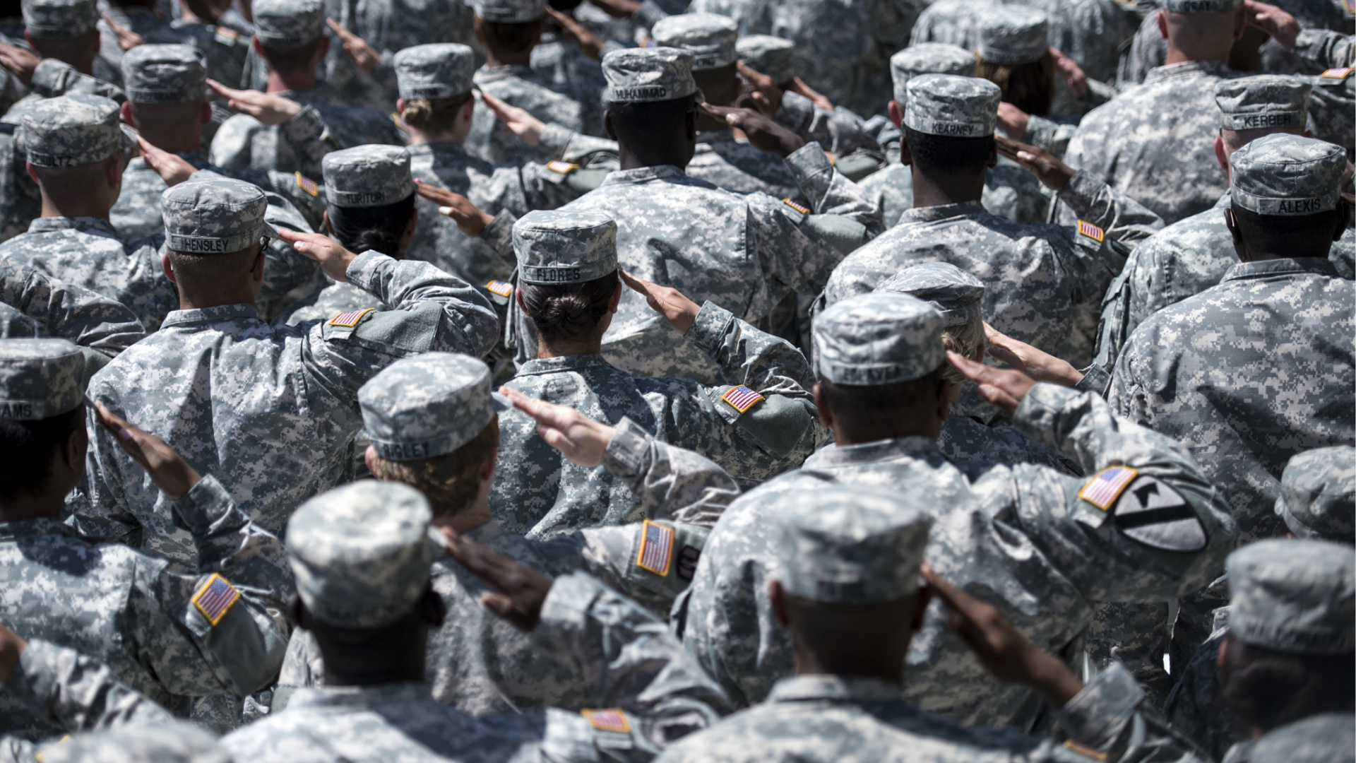 This file photo shows soldiers during a memorial service at Fort Hood on April 9, 2014 in Texas.(BRENDAN SMIALOWSKI/AFP via Getty Images)