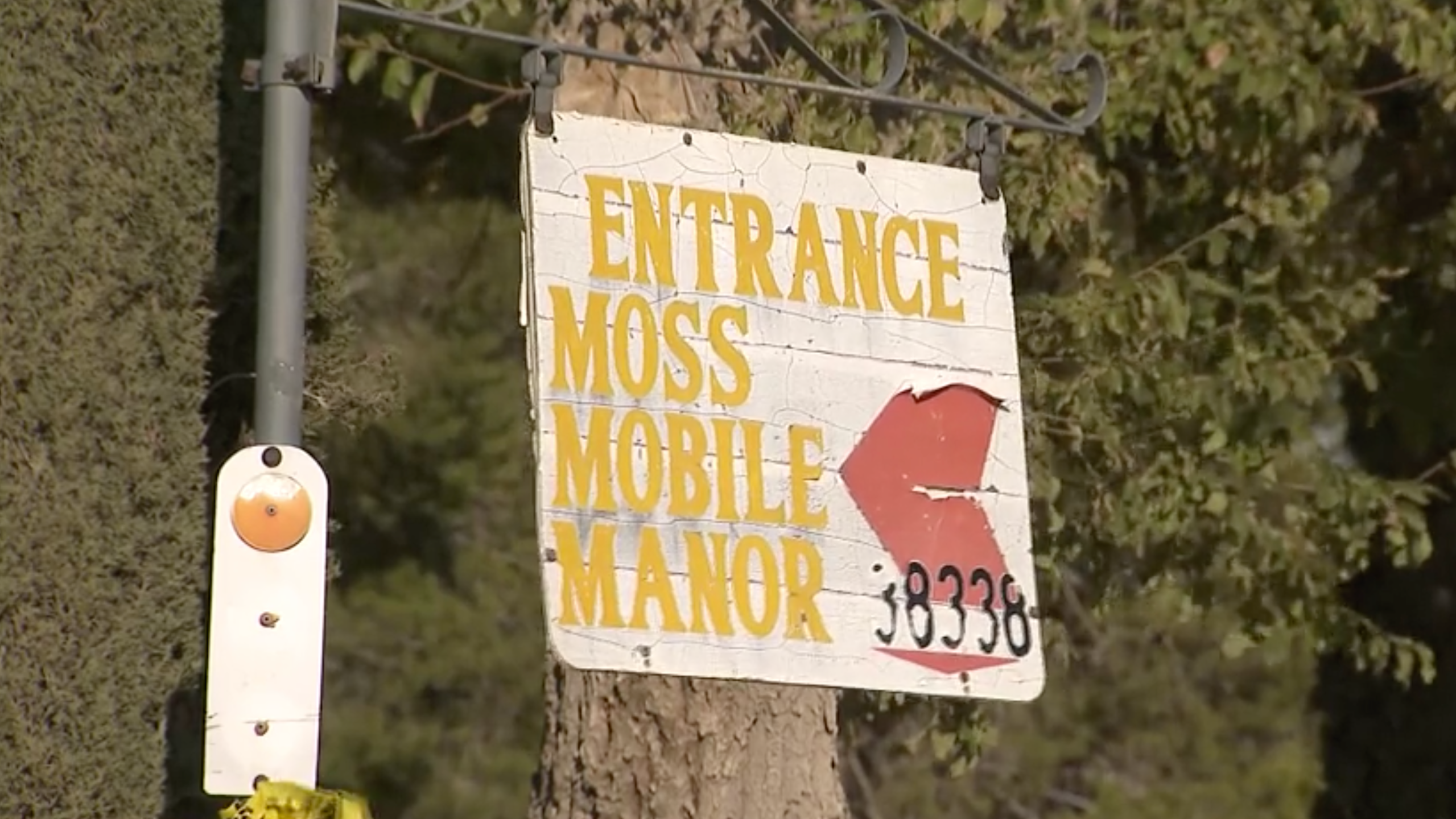 Deputies shot a man at the Moss Mobile Manor RV Park in Lucerne Valley on Sept. 4, 2020. (KTLA)