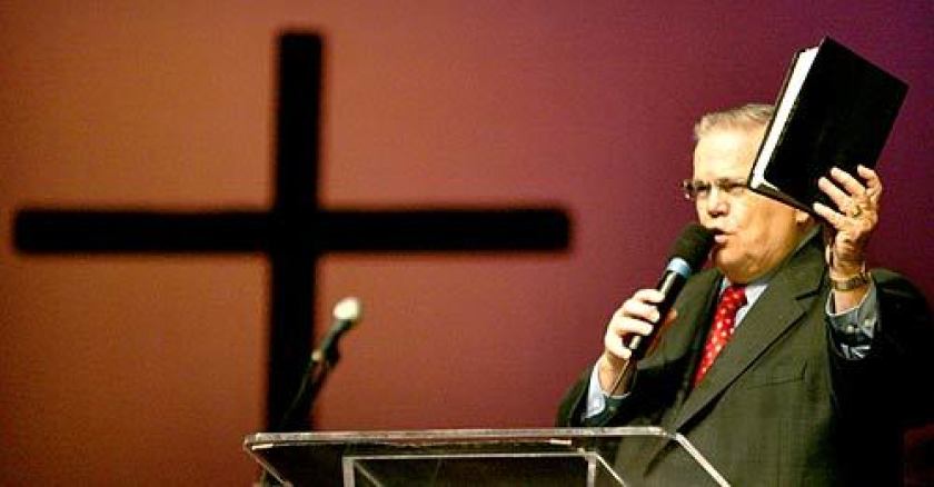 John C. Hagee, a Texas evangelist, speaks at Harvest Rock Church in Pasadena in 2014.(Ken Hively / Los Angeles Times)