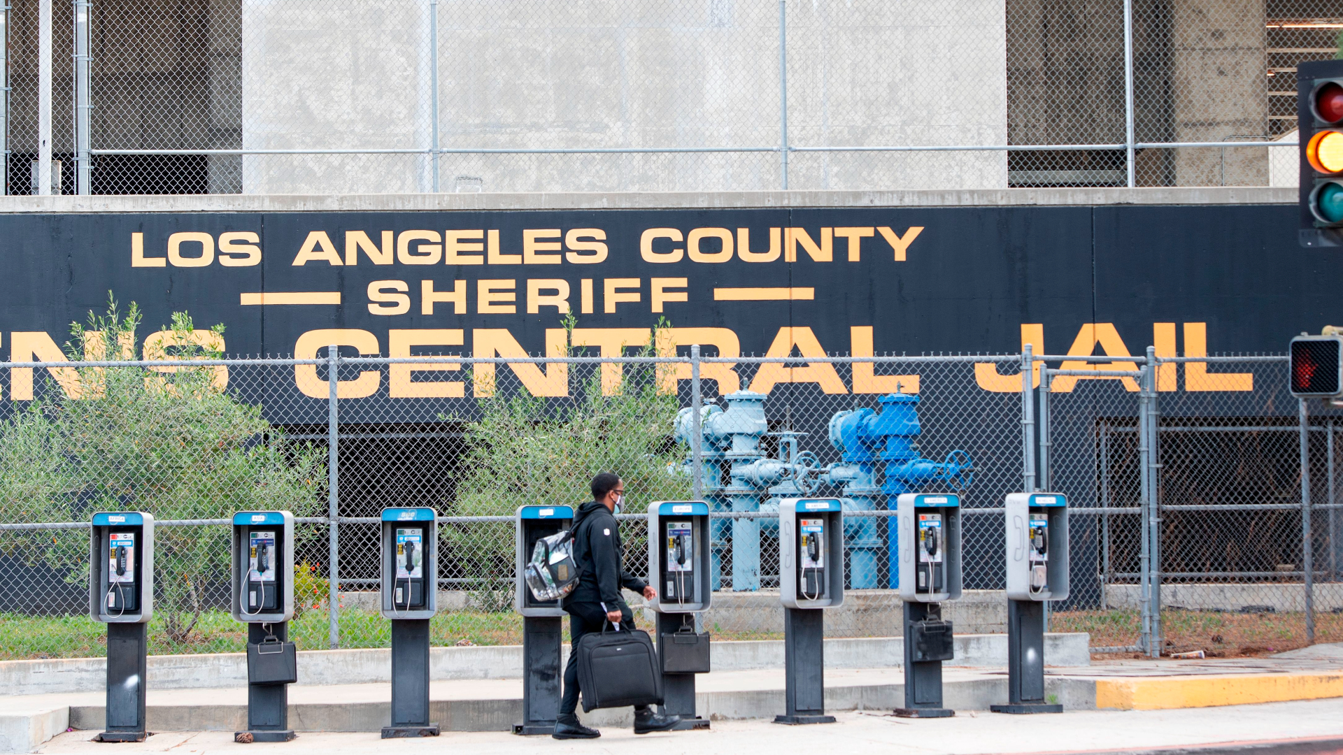 The Los Angeles County sheriff’s Men’s Central Jail in L.A.’s Chinatown is seen on May 12, 2020. (Valerie Macon / AFP / Getty Images)