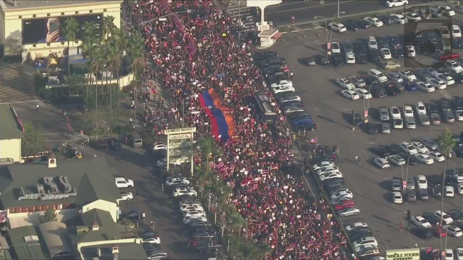 Thousands of people fill the streets of Los Angeles on Oct. 11, 2020, in massive protests in support of Armenia and Artsakh in the ongoing conflict in Nagorno-Karabakh. (KTLA)