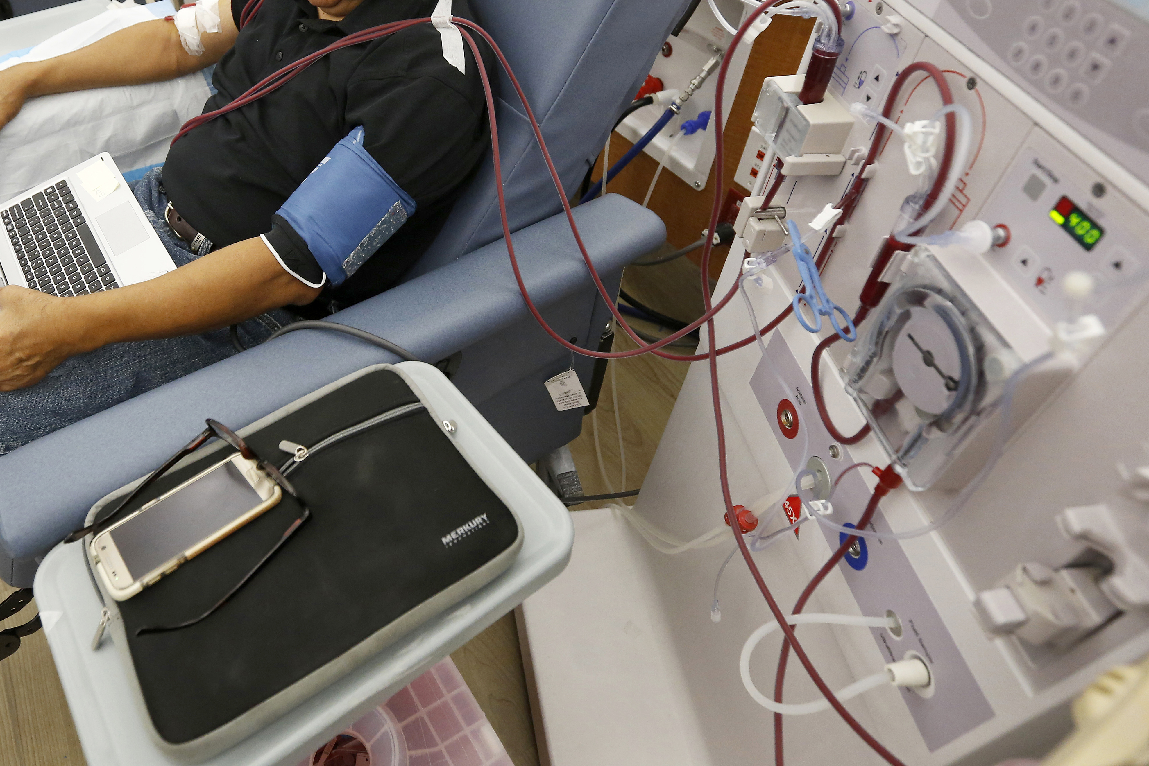 A patient undergoes dialysis at a clinic in Sacramento on Sept. 24, 2018. (Rich Pedroncelli / Associated Press)