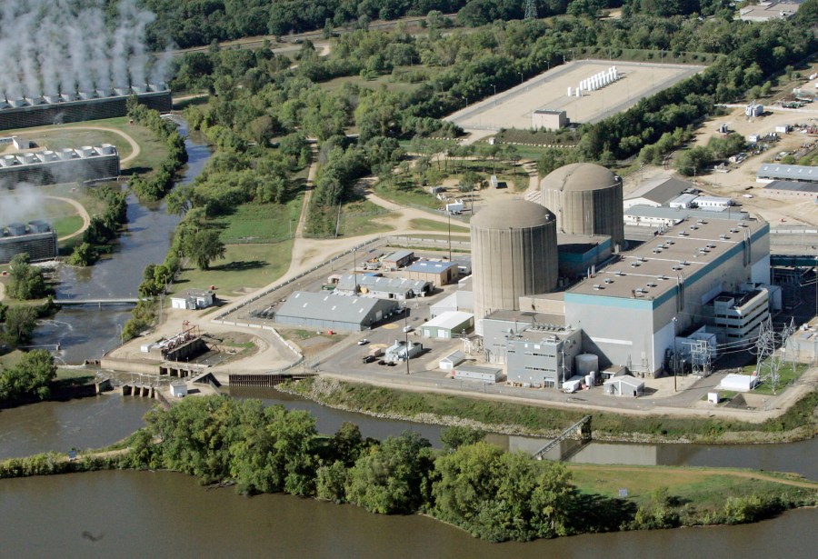 This Sept. 23, 2005 file photo shows the Prairie Island nuclear power plant near Red Wing, Minn. (Jim Mone/AP Photo)