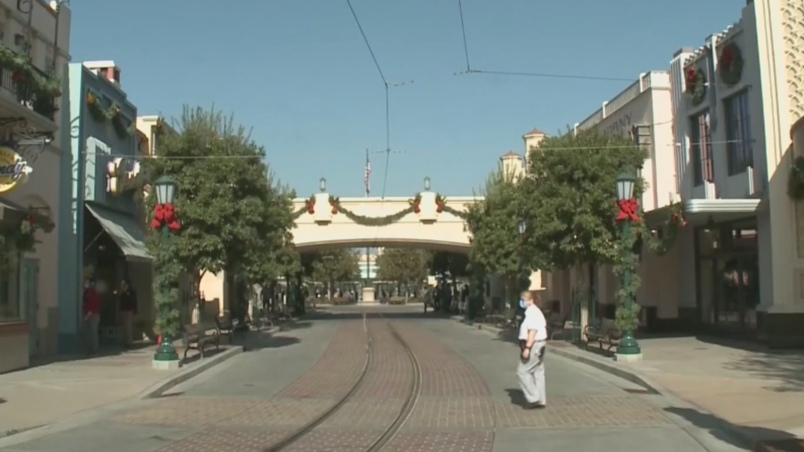 The inside of Disney California Adventure is seen on Nov. 18, 2020. (KTLA)