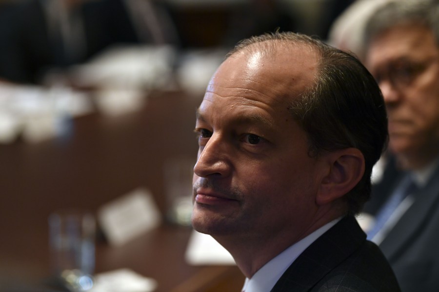 Outgoing Secretary of Labor Alexander Acosta participates in a Cabinet meeting with Donald Trump at the White House on July 16, 2019. (Nicholas Kamm / AFP)