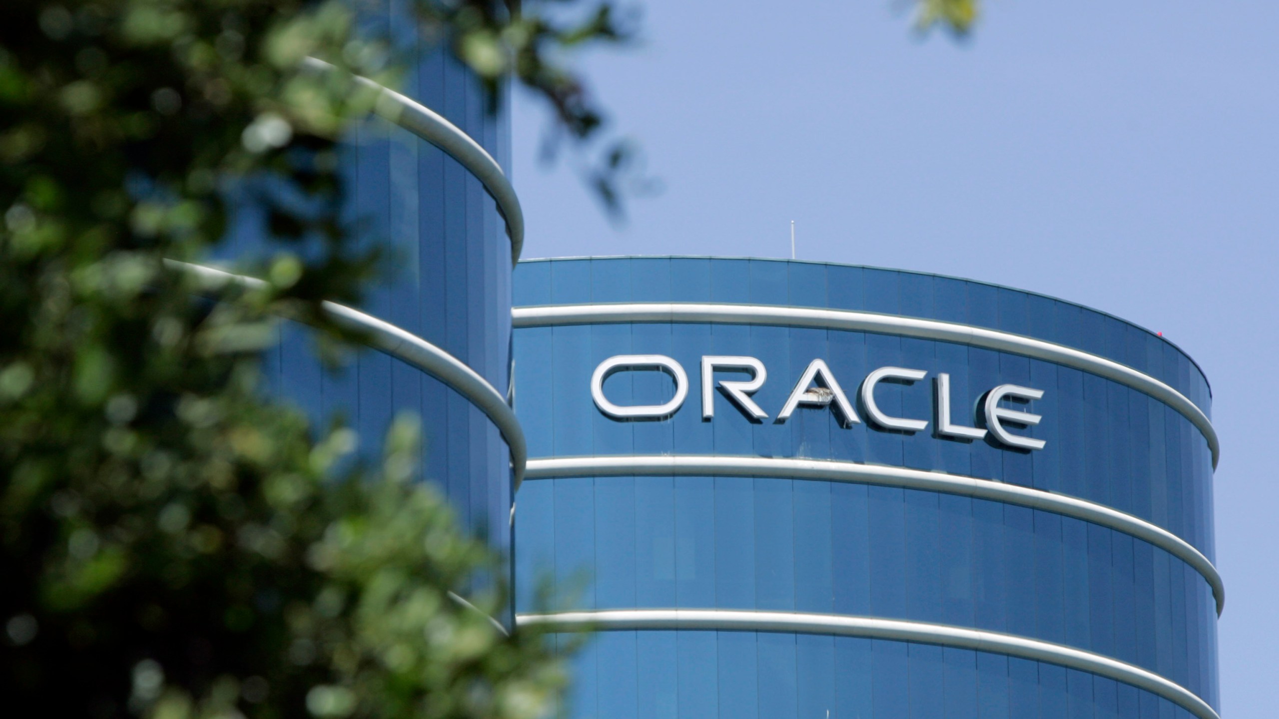 This June 26, 2007 file photo shows the exterior of Oracle Corp. headquarters in Redwood City, Calif. (Paul Sakuma/Associated Press)